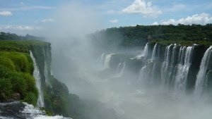 Iguazú-Wasserfälle-1.jpg