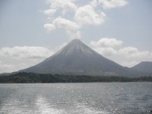 Vulkan Arenal Costa Rica.jpg